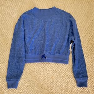 Blue crop top active wear